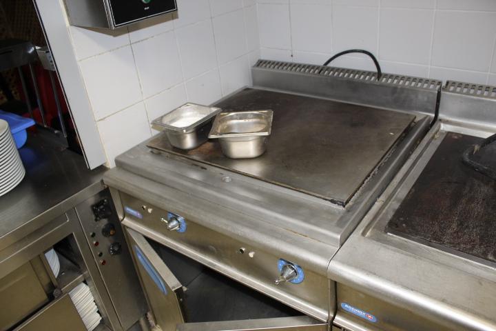 Photos VENTE AUX ENCHERES SUR LIQUIDATION JUDICIAIRES DU 02.10.2023