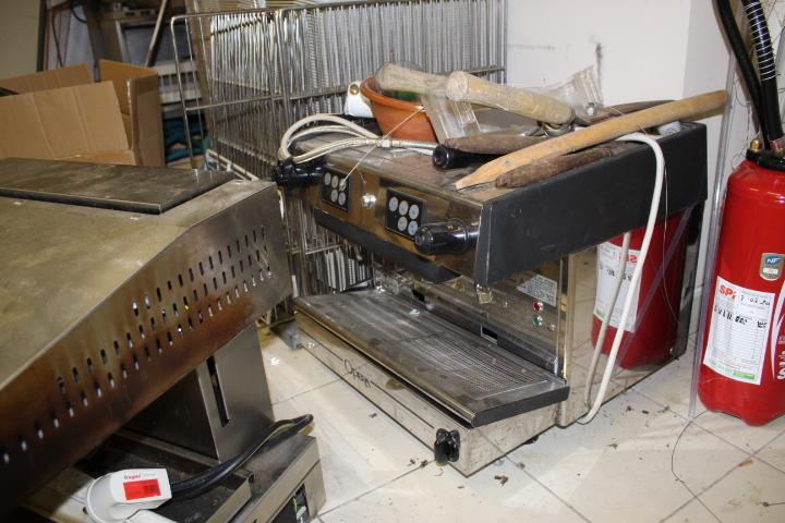 Photos VENTE AUX ENCHERES SUR LIQUIDATION JUDICIAIRES DU 02.10.2023