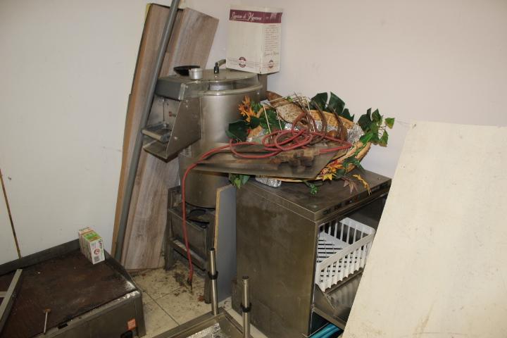 Photos VENTE AUX ENCHERES SUR LIQUIDATION JUDICIAIRES DU 02.10.2023