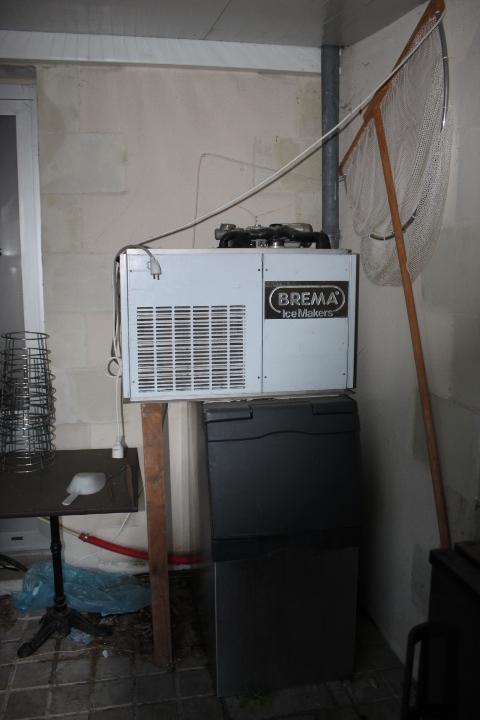 Photos VENTE AUX ENCHERES SUR LIQUIDATION JUDICIAIRES DU 02.10.2023