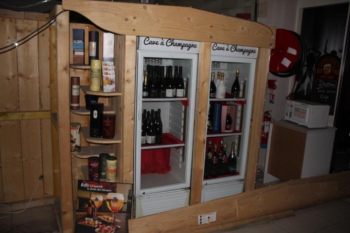 Photos VENTE AUX ENCHERES SUR LIQUIDATION JUDICIAIRES DU 02.10.2023