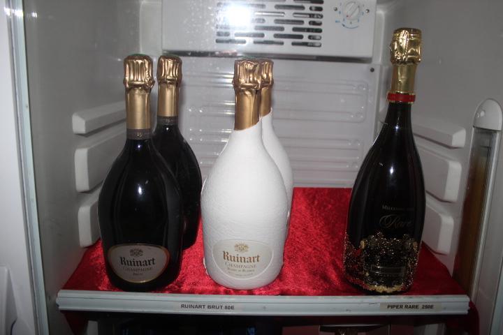 Photos VENTE AUX ENCHERES SUR LIQUIDATION JUDICIAIRES DU 02.10.2023