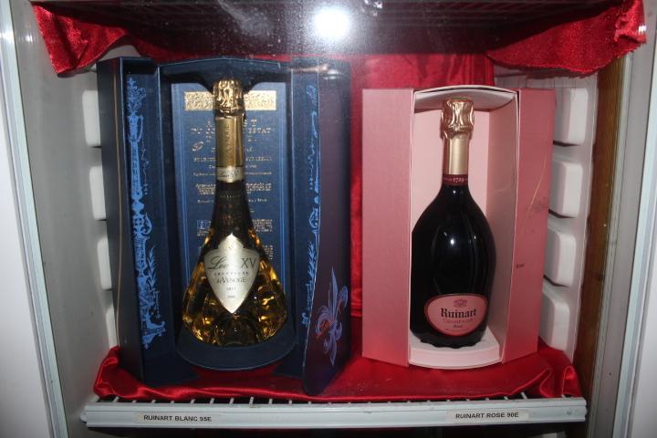 Photos VENTE AUX ENCHERES SUR LIQUIDATION JUDICIAIRES DU 02.10.2023