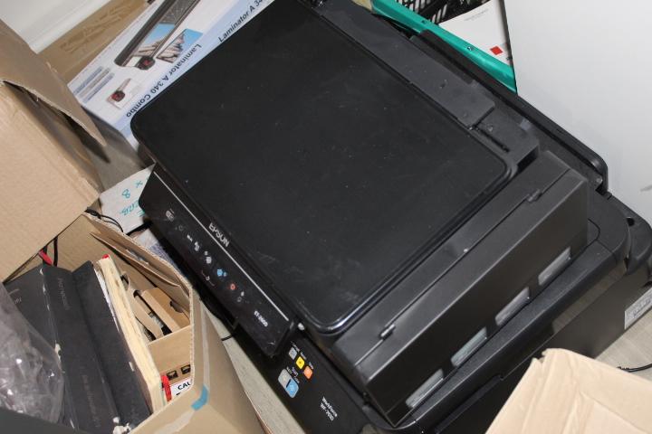 Photos VENTE AUX ENCHERES SUR LIQUIDATION JUDICIAIRES DU 02.10.2023