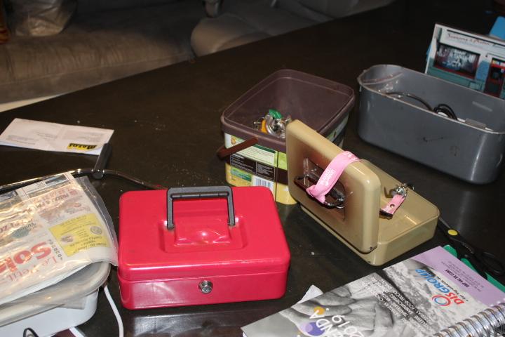 Photos VENTE AUX ENCHERES SUR LIQUIDATION JUDICIAIRES DU 02.10.2023