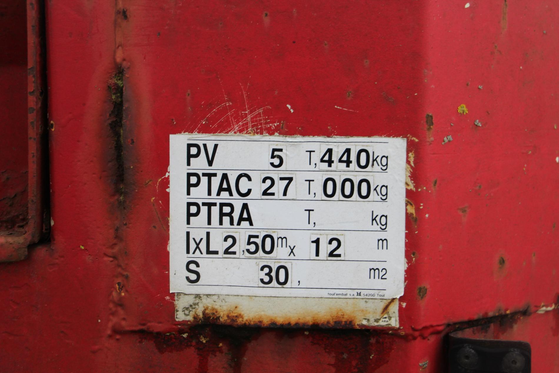 16H30 NEUNG SUR BEUVRON PORTE ENGINS CASTERA